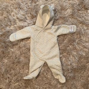 Carter’s Baby Sherpa size 6months